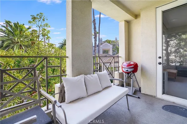 $810,000 | 2243 Martin, Unit 217, Irvine, CA 92612