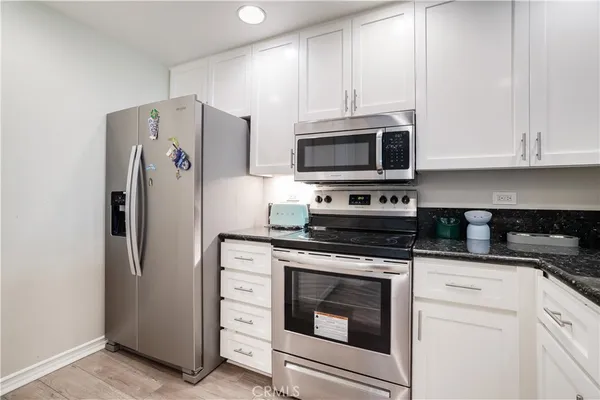$810,000 | 2243 Martin, Unit 217, Irvine, CA 92612