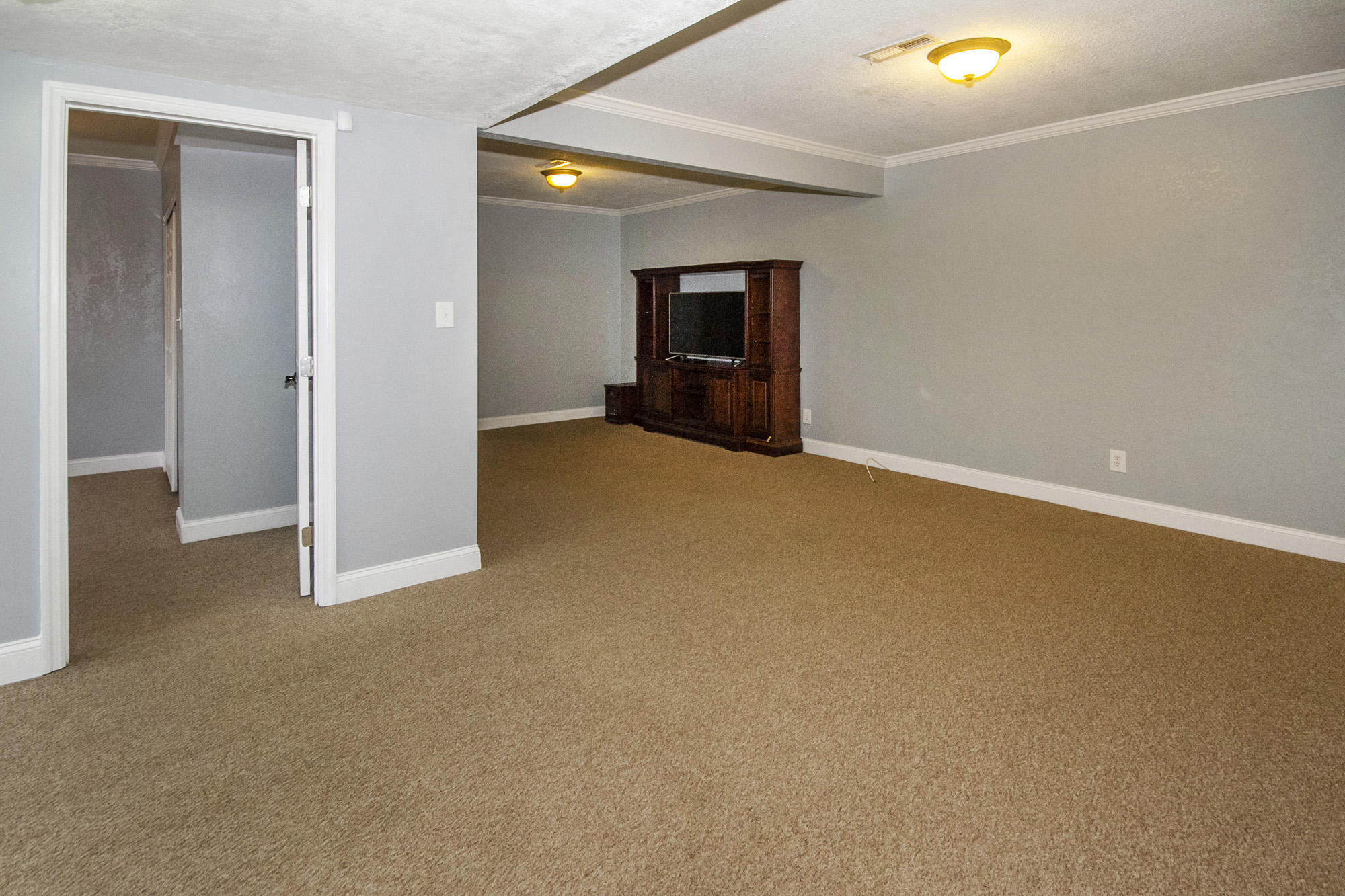 107 Montreal Lane Oak Ridge, TN 37830 - Photo 22 of 30 Downstairs