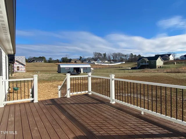 $459,900 | 120 Green Lawn Avenue, Greeneville, TN 37743