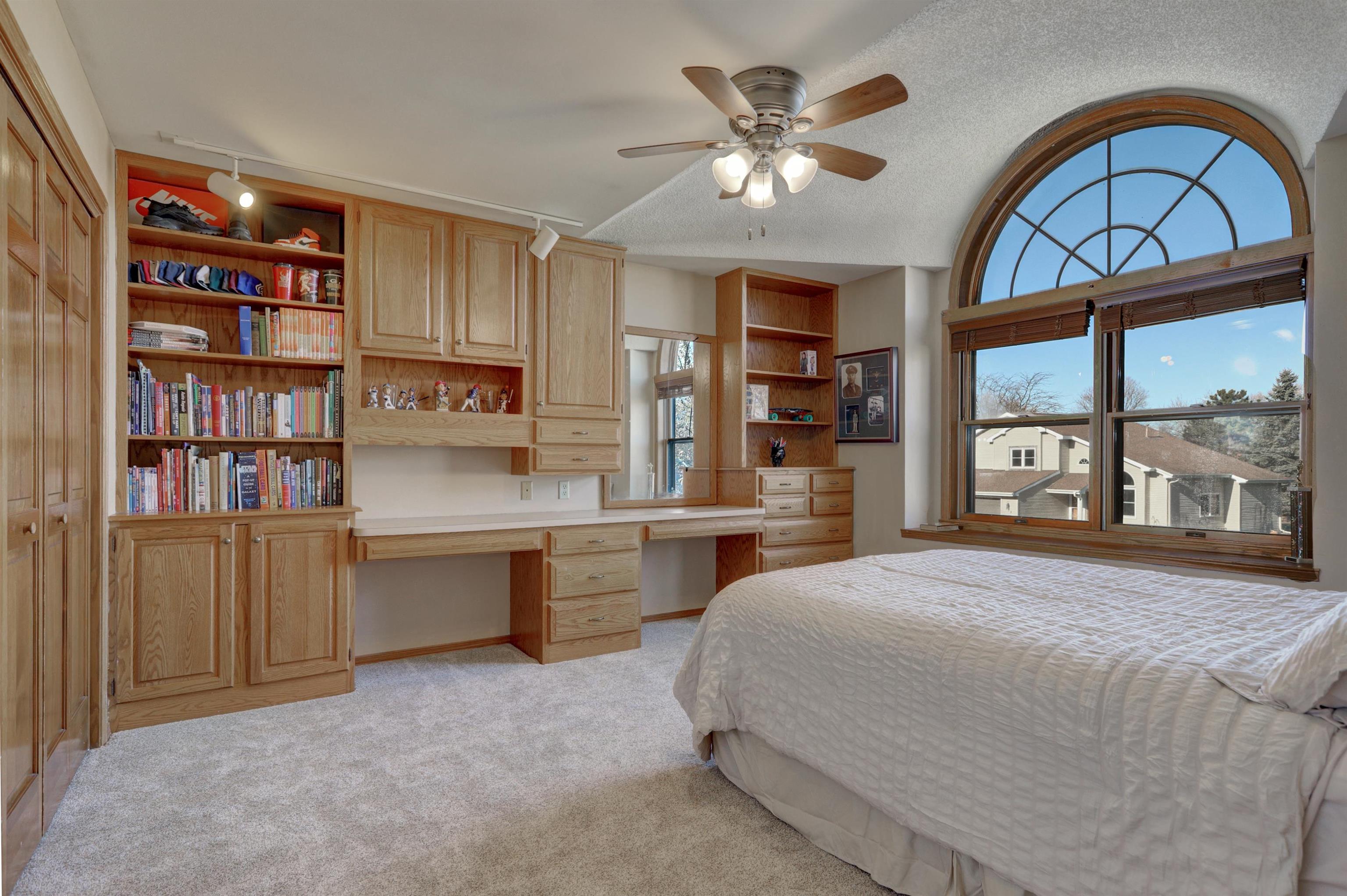 624 South Keller Park Drive Appleton, WI 54914 - Photo 37 of 55