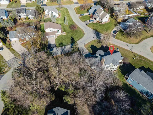 $435,000 | 624 South Keller Park Drive, Appleton, WI 54914