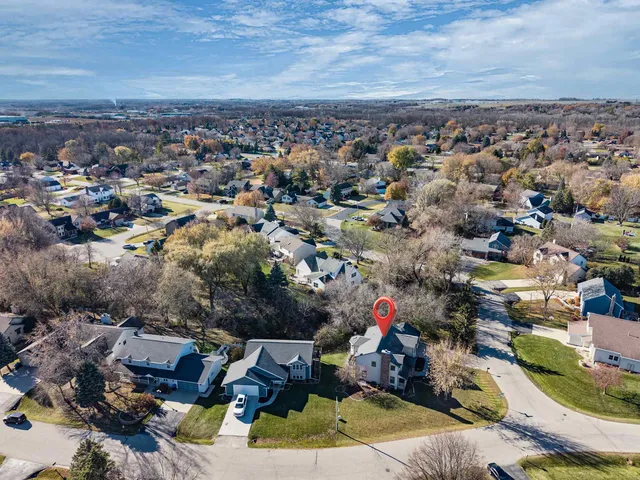 $435,000 | 624 South Keller Park Drive, Appleton, WI 54914