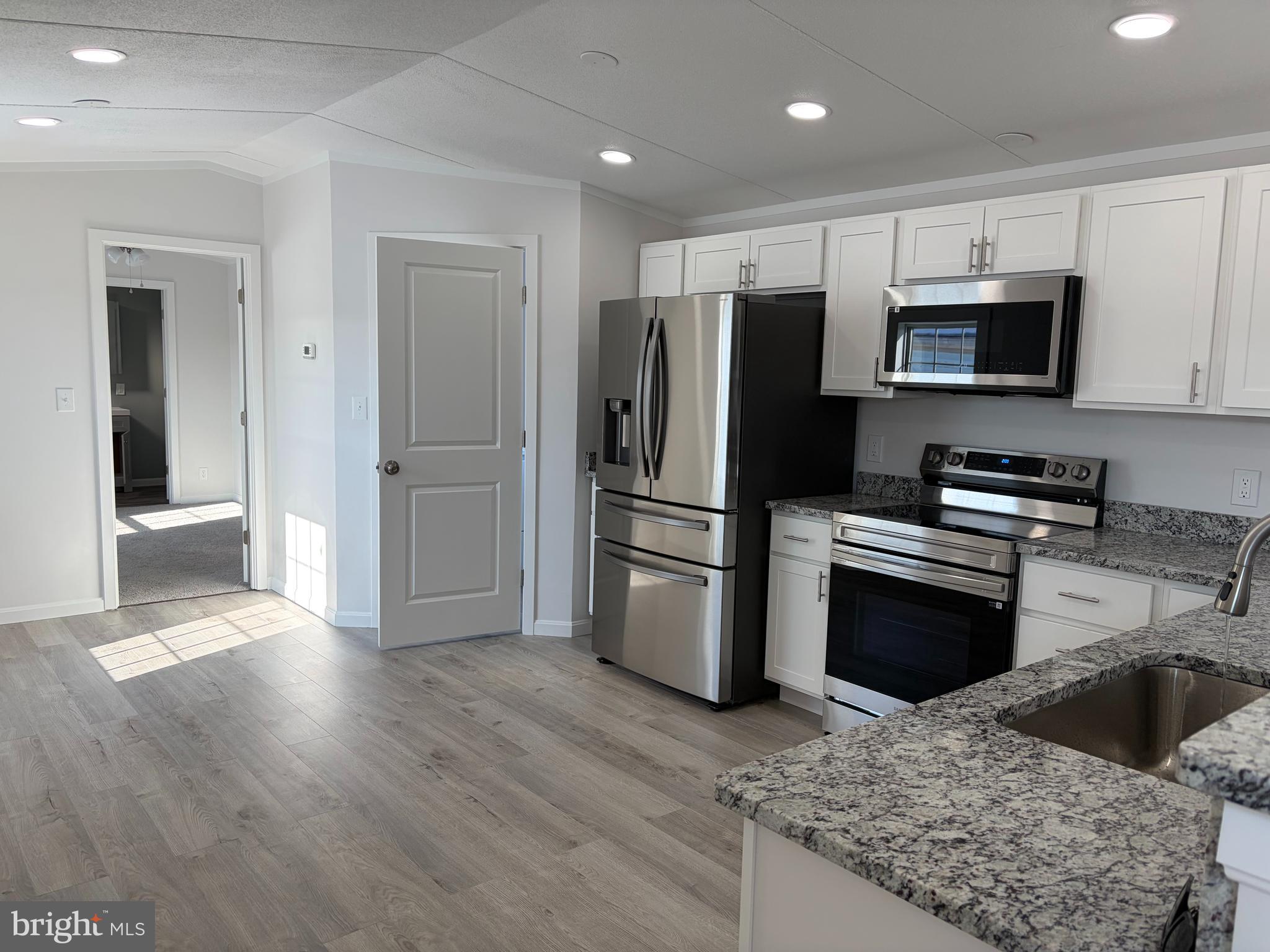 14 Mango Trail Middle River, MD 21220 - Photo 4 of 14 Brand New Kitchen