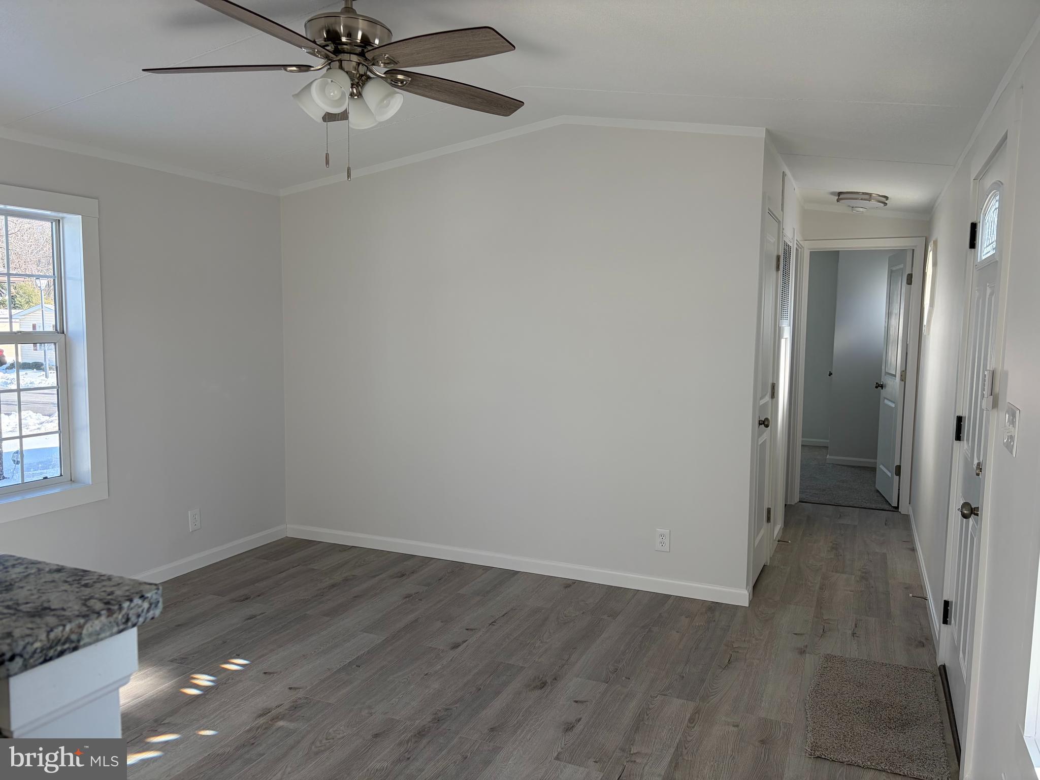14 Mango Trail Middle River, MD 21220 - Photo 6 of 14 Living Area