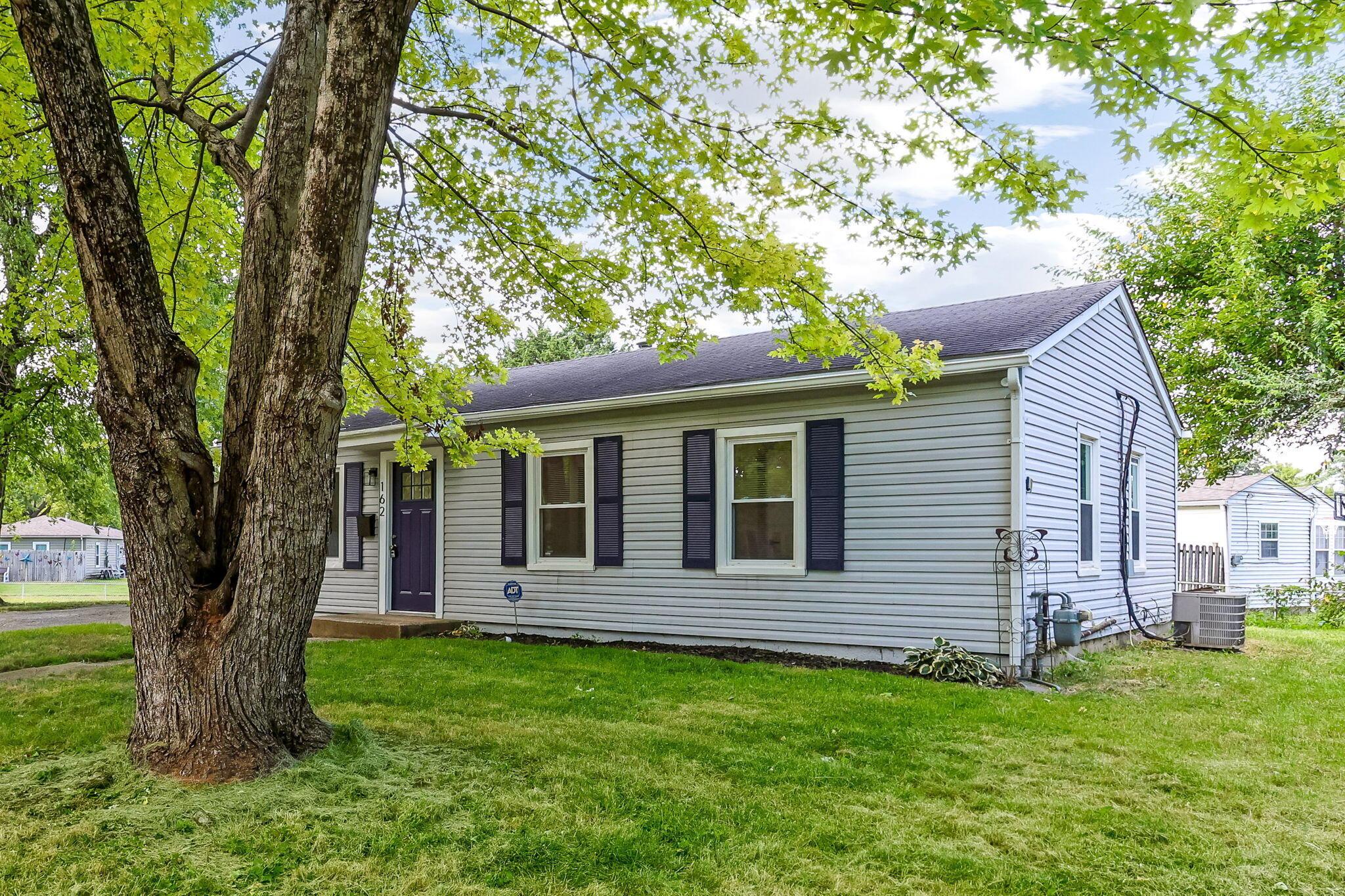 162 Phelps Road Columbus, OH 43207 - Photo 7 of 50 7-web-or-mls-7W3A4549 - Copy