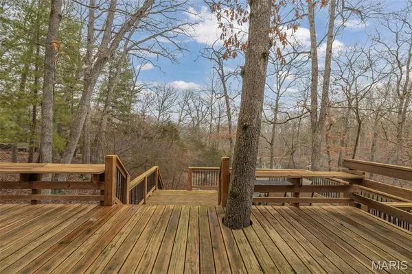 $439,900 | 1551 Bliss Lake Drive, Innsbrook, MO 63390
