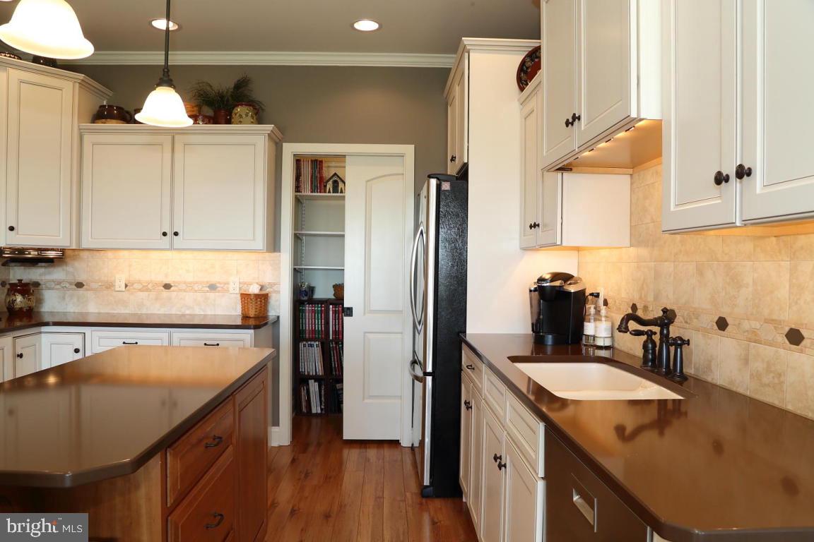 798 Goshen Mill Road Peach Bottom, PA 17563 - Photo 5 of 29