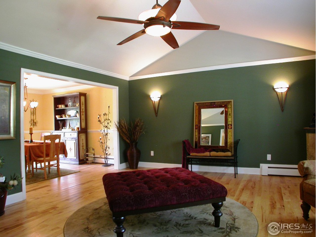 1486 Old Tale Road Boulder, CO 80303 - Photo 6 of 24 Living room