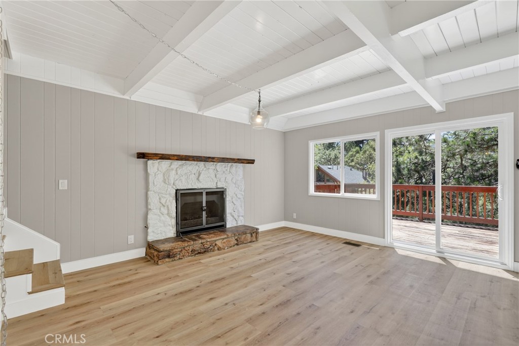 1106 Grass Valley Road Lake Arrowhead, CA 92352 - Photo 8 of 46