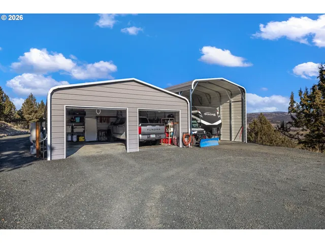 $425,000 | 27558 La Costa Avenue, John Day, OR 97845
