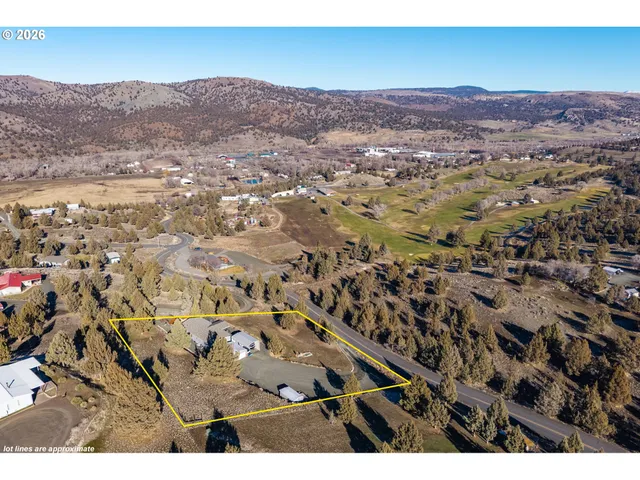 $425,000 | 27558 La Costa Avenue, John Day, OR 97845