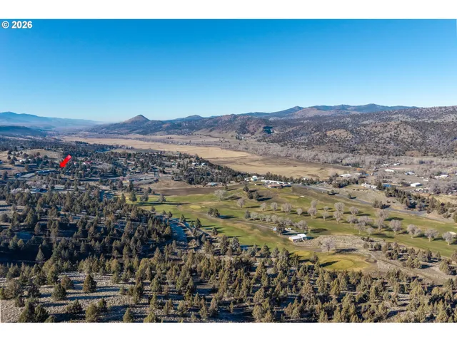 $425,000 | 27558 La Costa Avenue, John Day, OR 97845