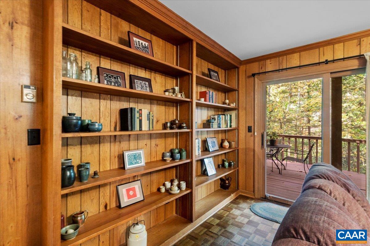 103 Vicar Court Charlottesville, VA 22901 - Photo 32 of 74