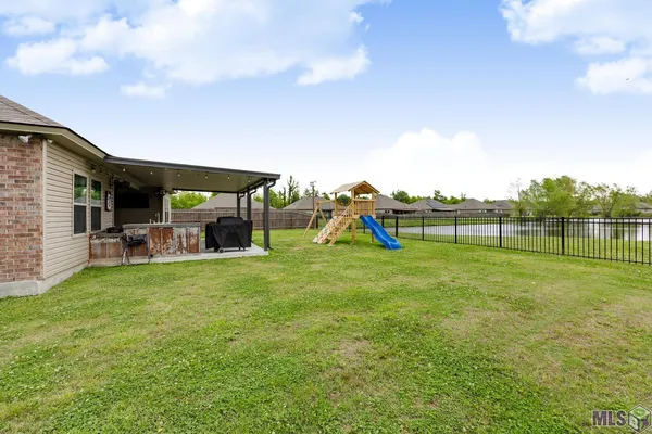 $275,000 | 7037 Easy Street, Addis, LA 70710