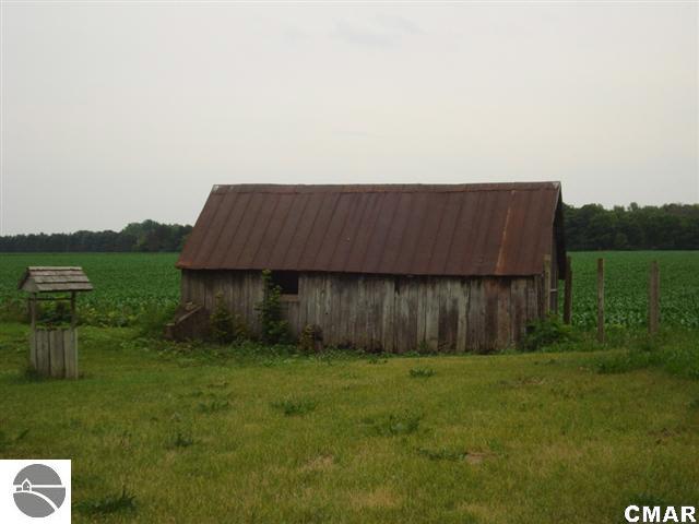 9136 East Walton Road Shepherd, MI 48883 - Photo 25 of 25 1773174-24.JPG
