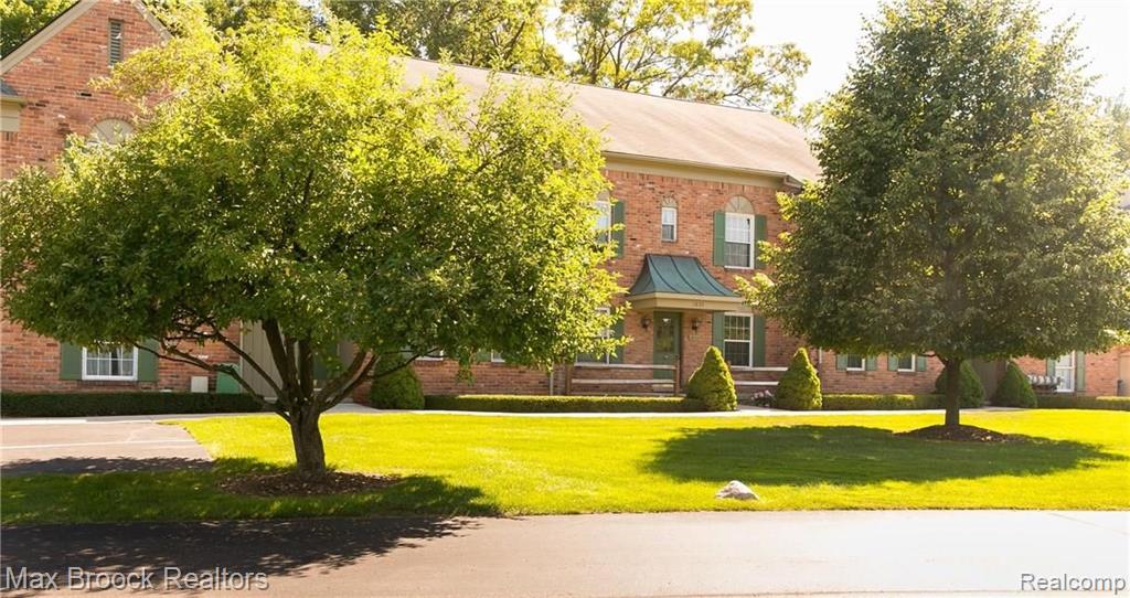 1655 Huntington Park Rochester Hills, MI 48309 - Photo 39 of 40