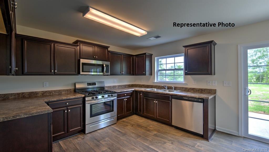 8024 Starnes Randall Road Charlotte, NC 28215 - Photo 17 of 35 Gallery Image 17