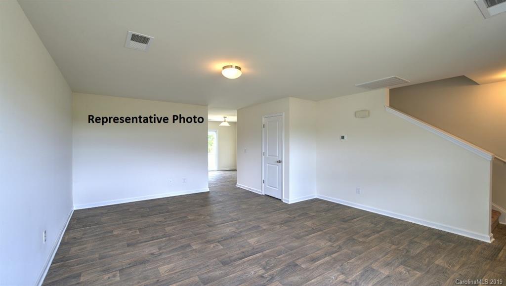 8024 Starnes Randall Road Charlotte, NC 28215 - Photo 3 of 35 Gallery Image 3