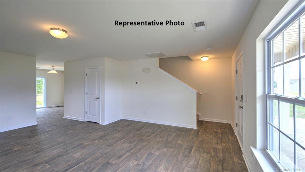 8024 Starnes Randall Road Charlotte, NC 28215 - Photo 7 of 35 Gallery Image 7
