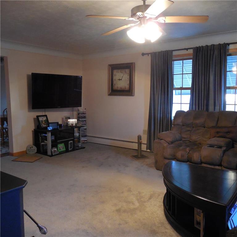 2519 Old Pittsburgh Road New Castle, PA 16101 - Photo 5 of 25 Opposite end of living room