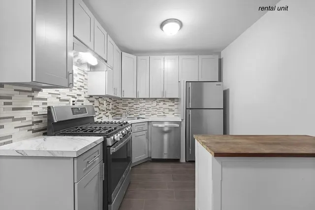 $2,950,000 | 469 Grand Street | Williamsburg