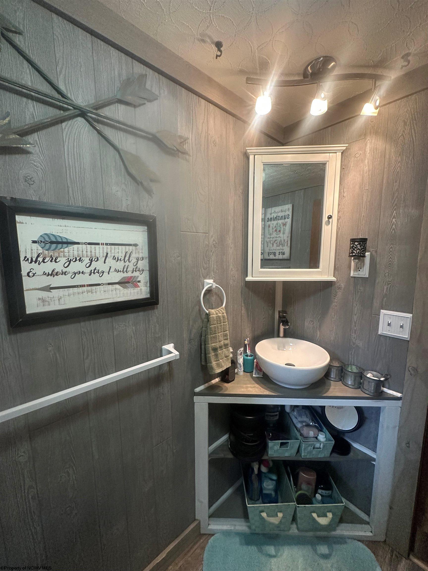 1548 Midway Road Belington, WV 26250 - Photo 19 of 32 Gallery Image 19