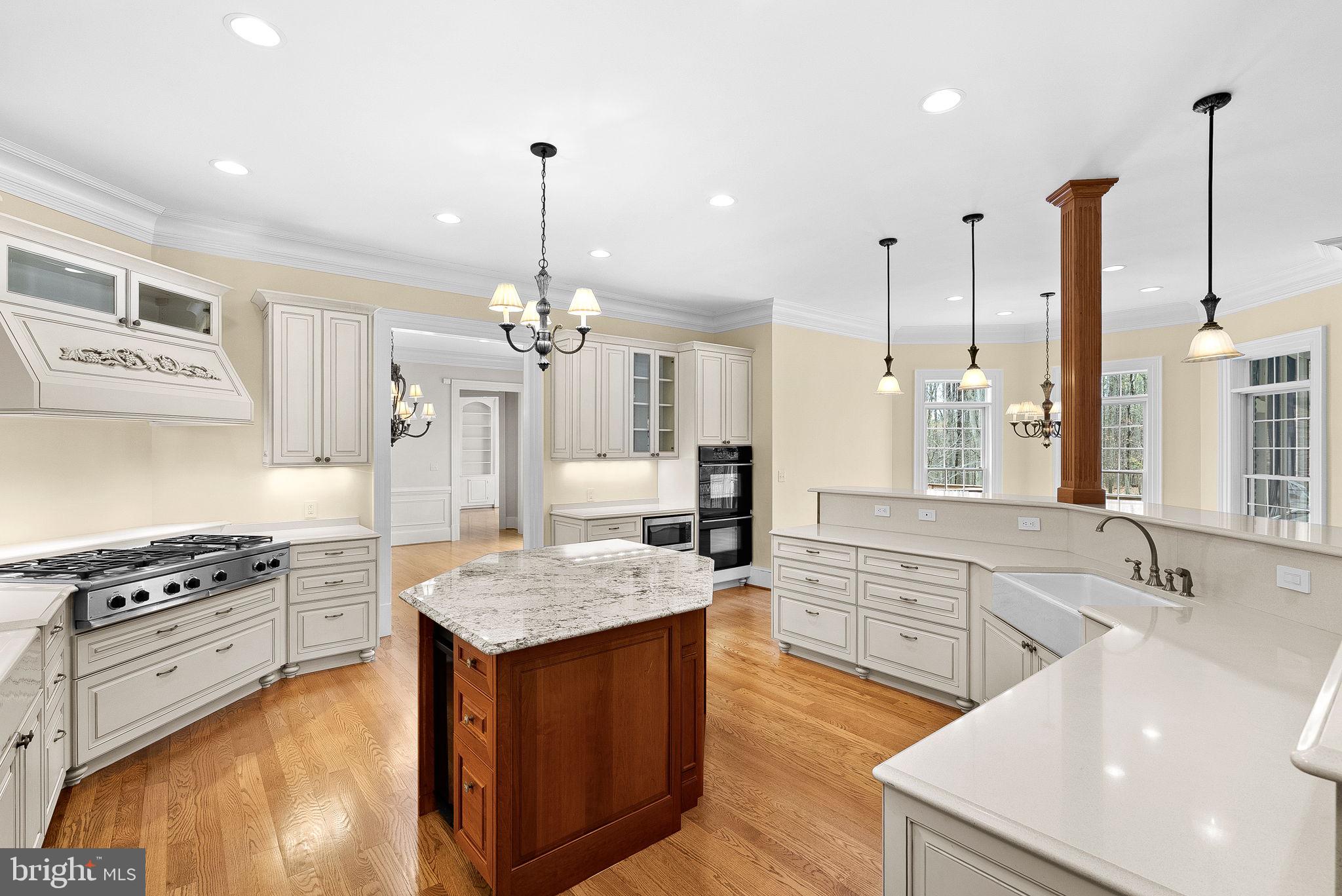 11913 Chapel Road Clifton, VA 20124 - Photo 16 of 91