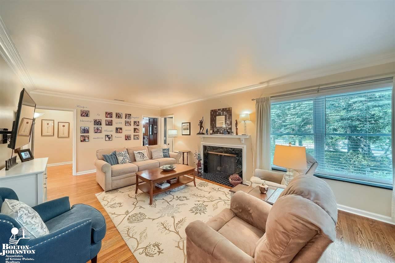 285 Moross Road Grosse Pointe Farms, MI 48236 - Photo 7 of 50