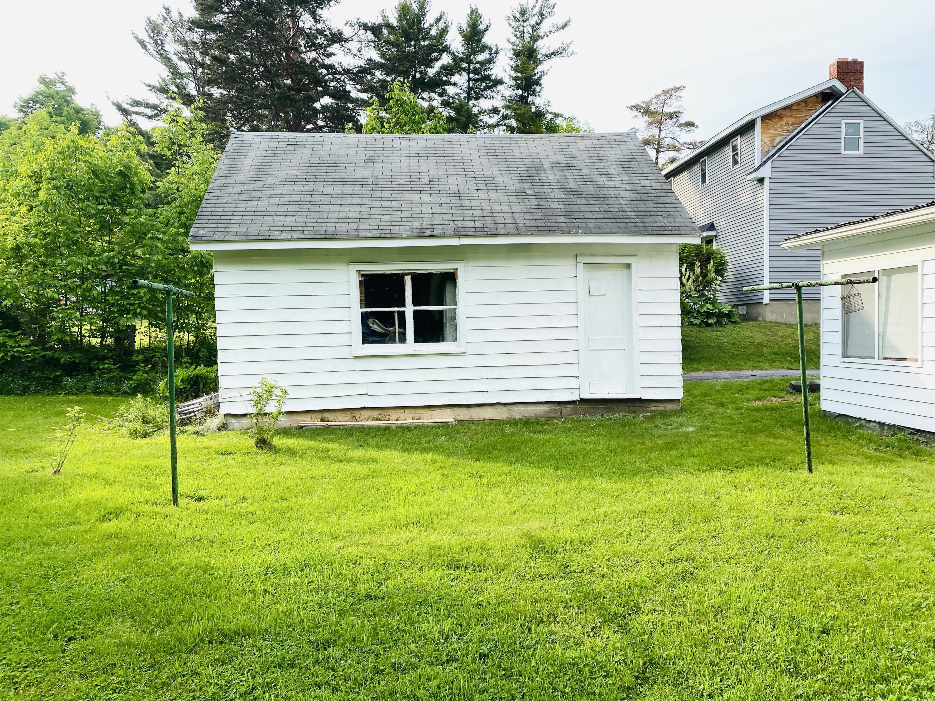 31 Mountainview Road Dannemora, NY 12929 - Photo 14 of 16 Gallery Image 14