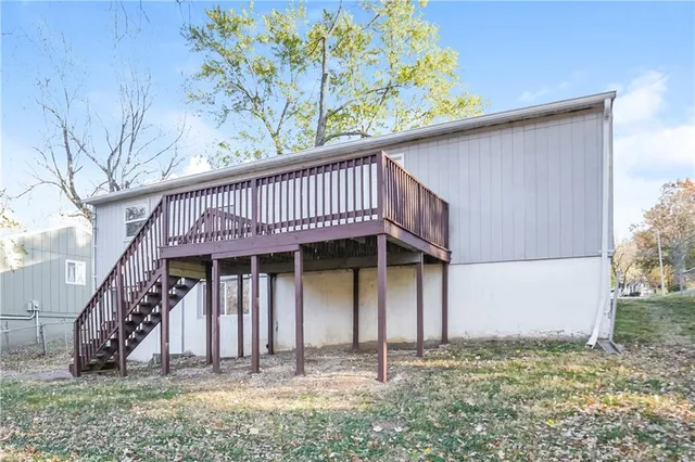 $1,595 | 1912 Belmont Boulevard, Independence, MO 64057