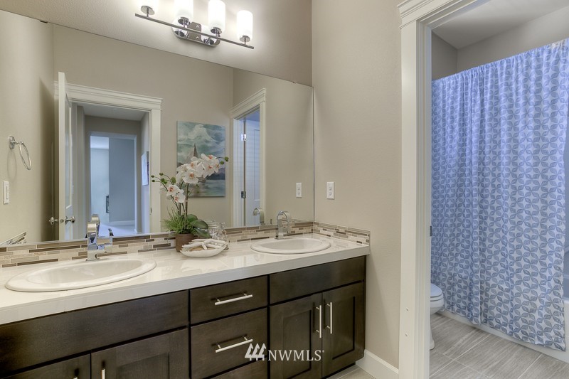 905 232nd Street Southeast Bothell, WA 98021 - Photo 23 of 25