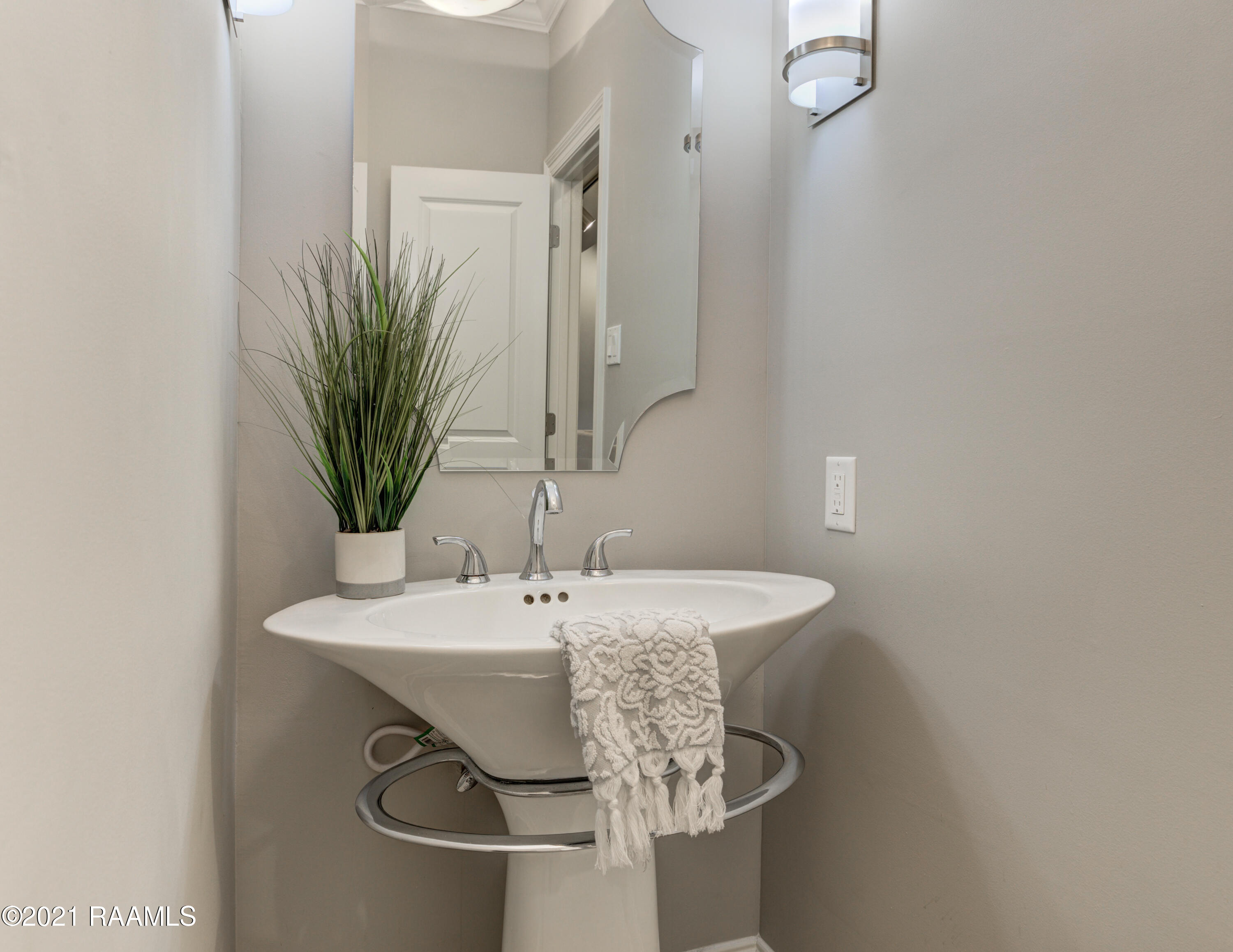 211 Rue Du Maurier Lafayette, LA 70503 - Photo 17 of 34 211 rue de Maurier-20