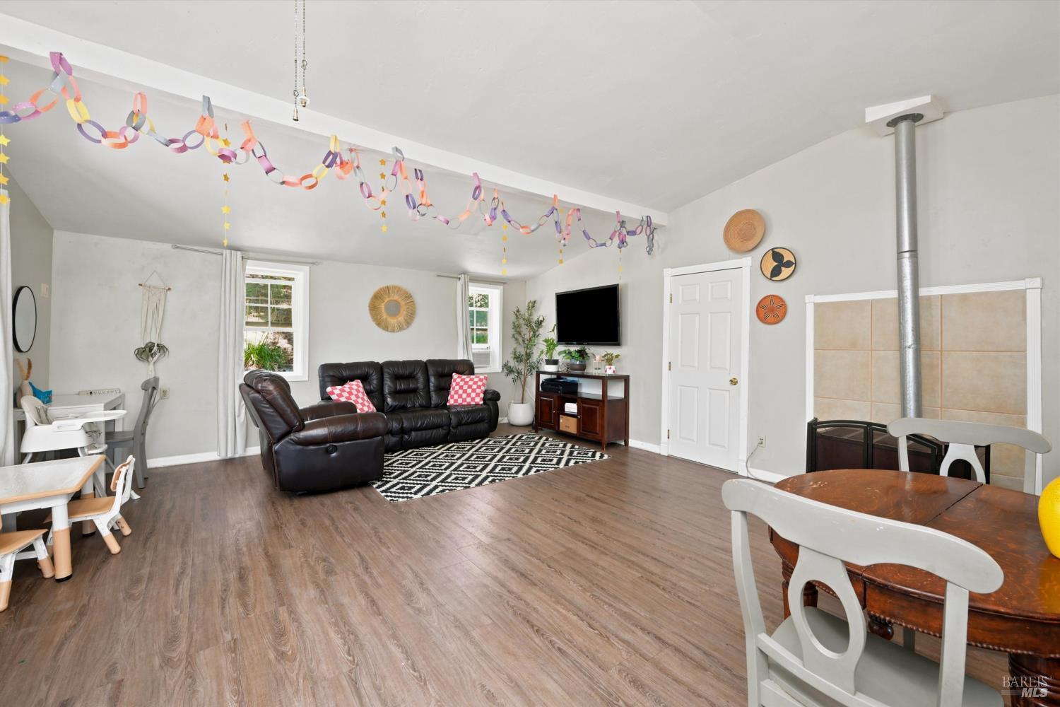 26069 River Road Cloverdale, CA 95425 - Photo 26 of 33
