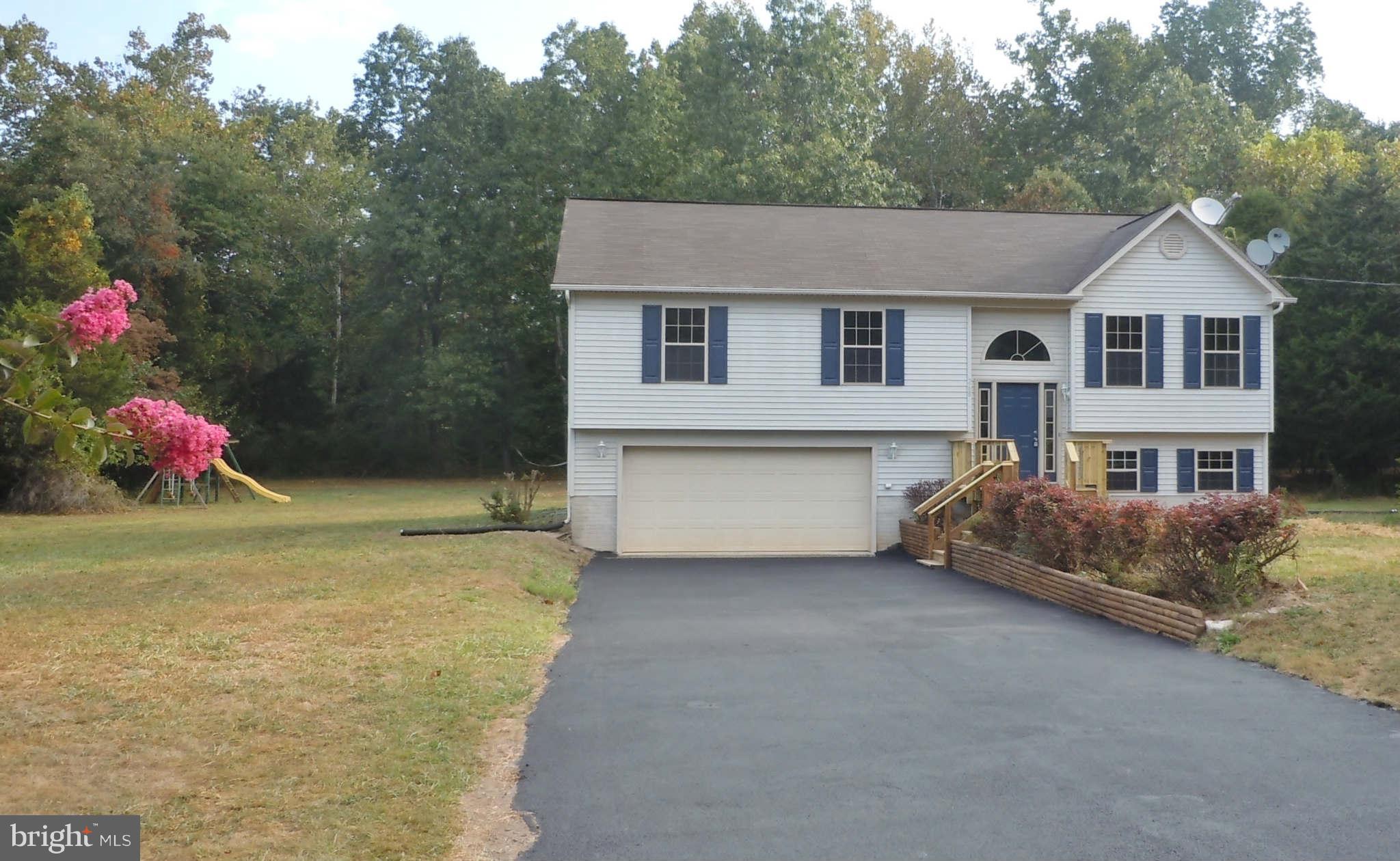 268 Thompson Mill Road Front Royal, VA 22630 - Photo 2 of 16 Exterior (Front)