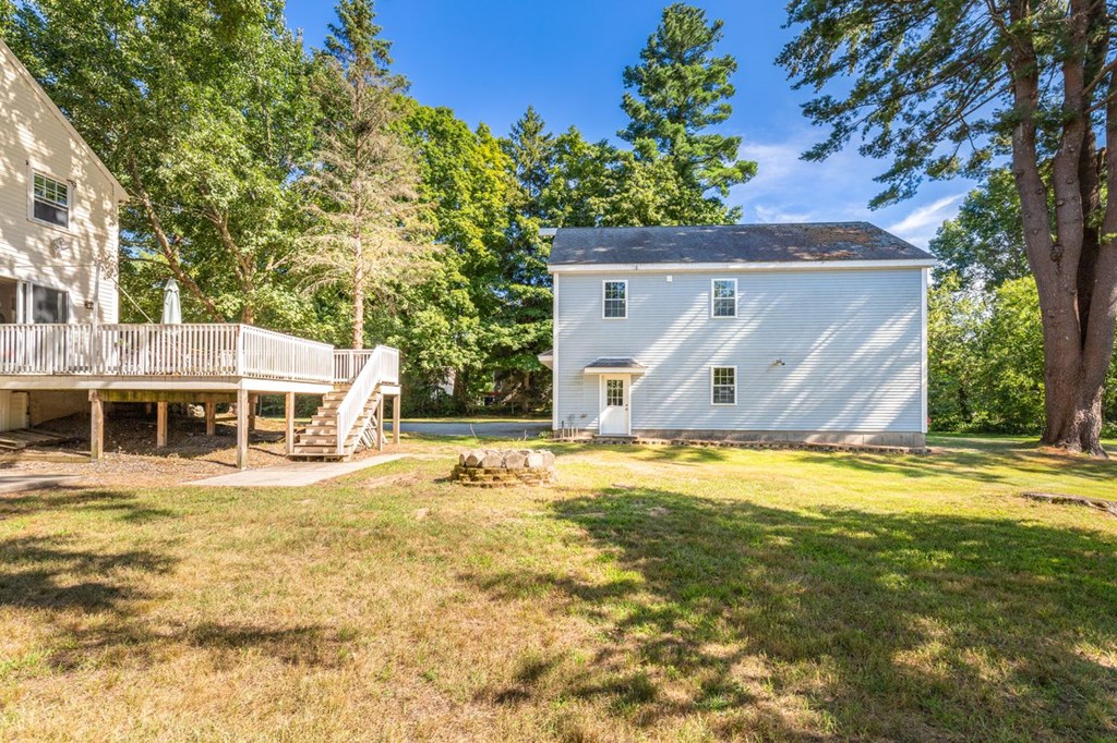 10 Grove Street Topsfield, MA 01983 - Photo 26 of 32