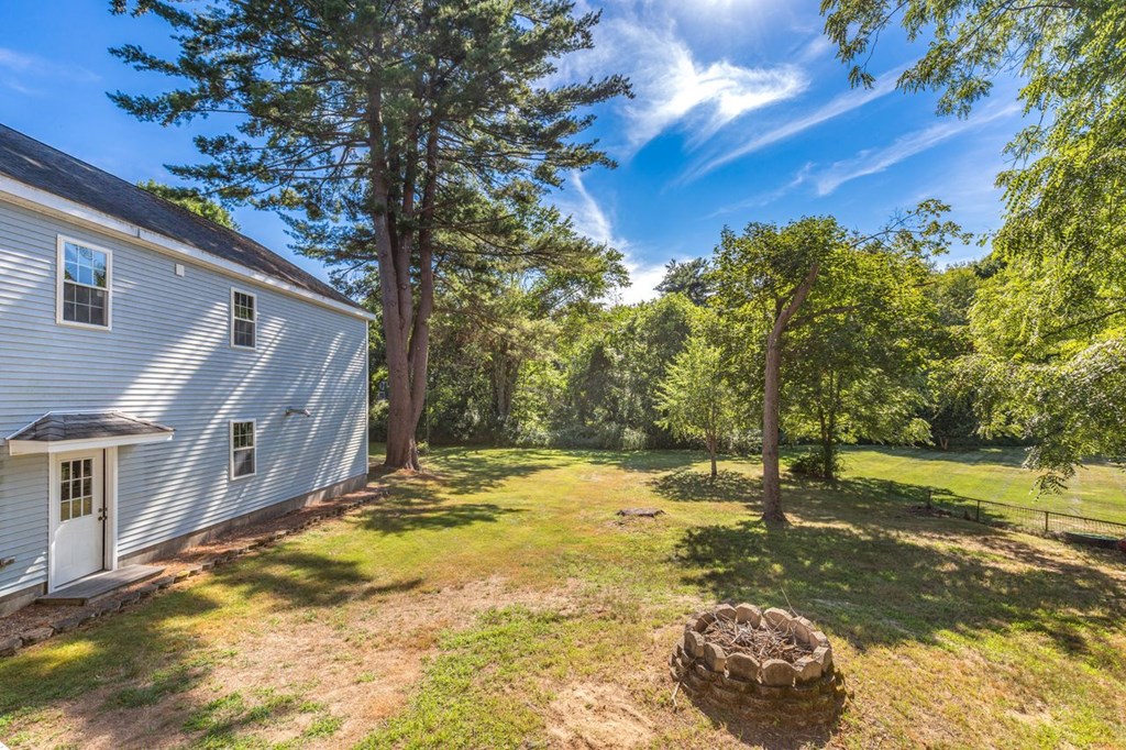10 Grove Street Topsfield, MA 01983 - Photo 31 of 32