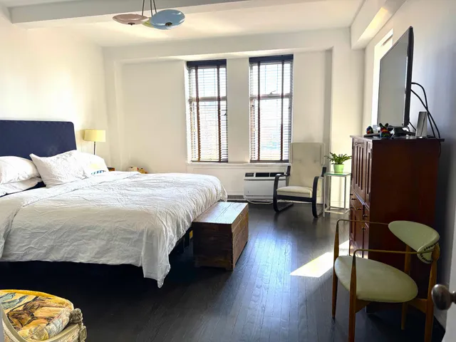 $1,380,000 | 405 West 23rd Street, Unit 14JK | Chelsea