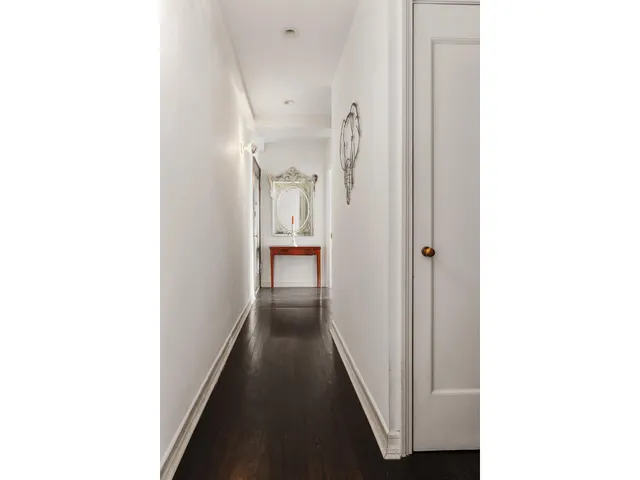 $1,380,000 | 405 West 23rd Street, Unit 14JK | Chelsea