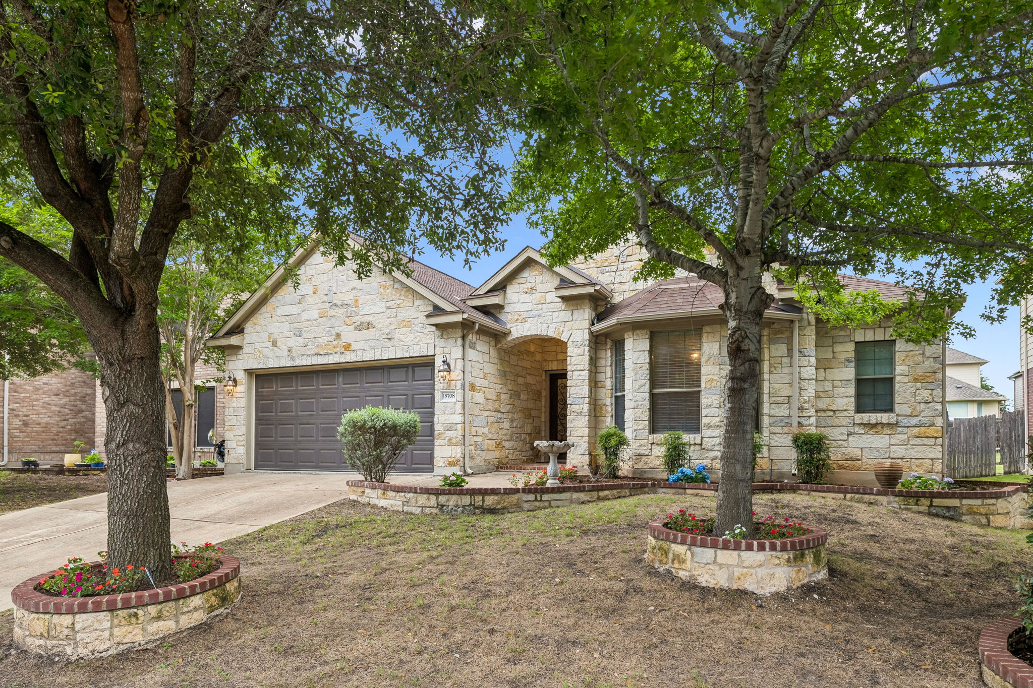 18708 Wind Valley Way Pflugerville, TX 78660 - Photo 11 of 40