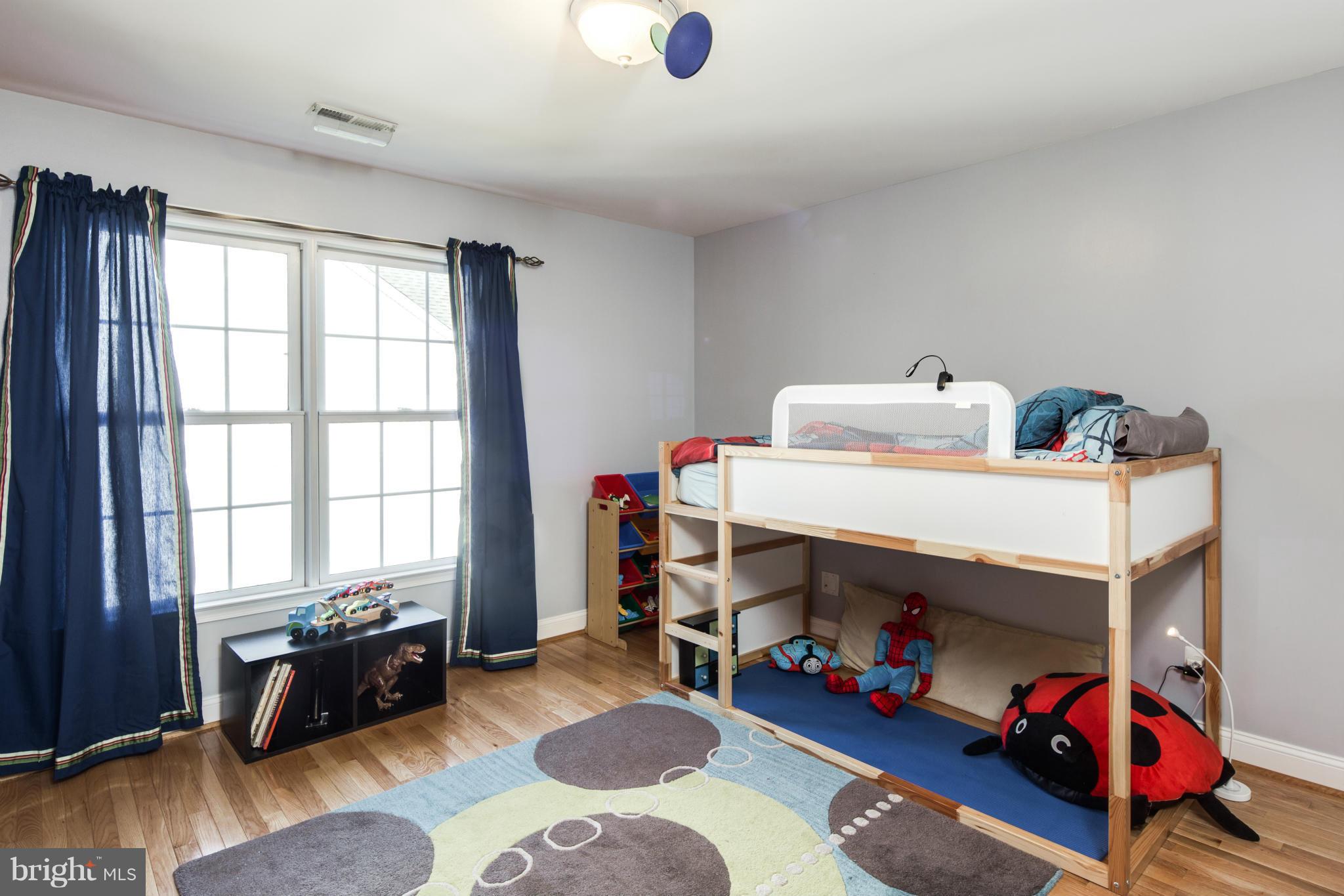 101 West George Mason Road Falls Church, VA 22046 - Photo 26 of 30 Bedroom