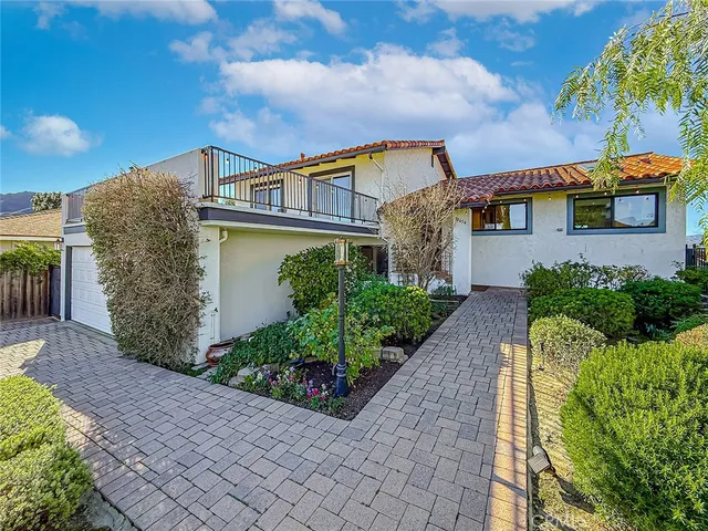$1,599,000 | 30654 Rigger Road, Agoura Hills, CA 91301