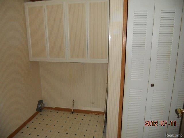 20420 Superior Road Taylor, MI 48180 - Photo 12 of 24 Laundry Room.JPG