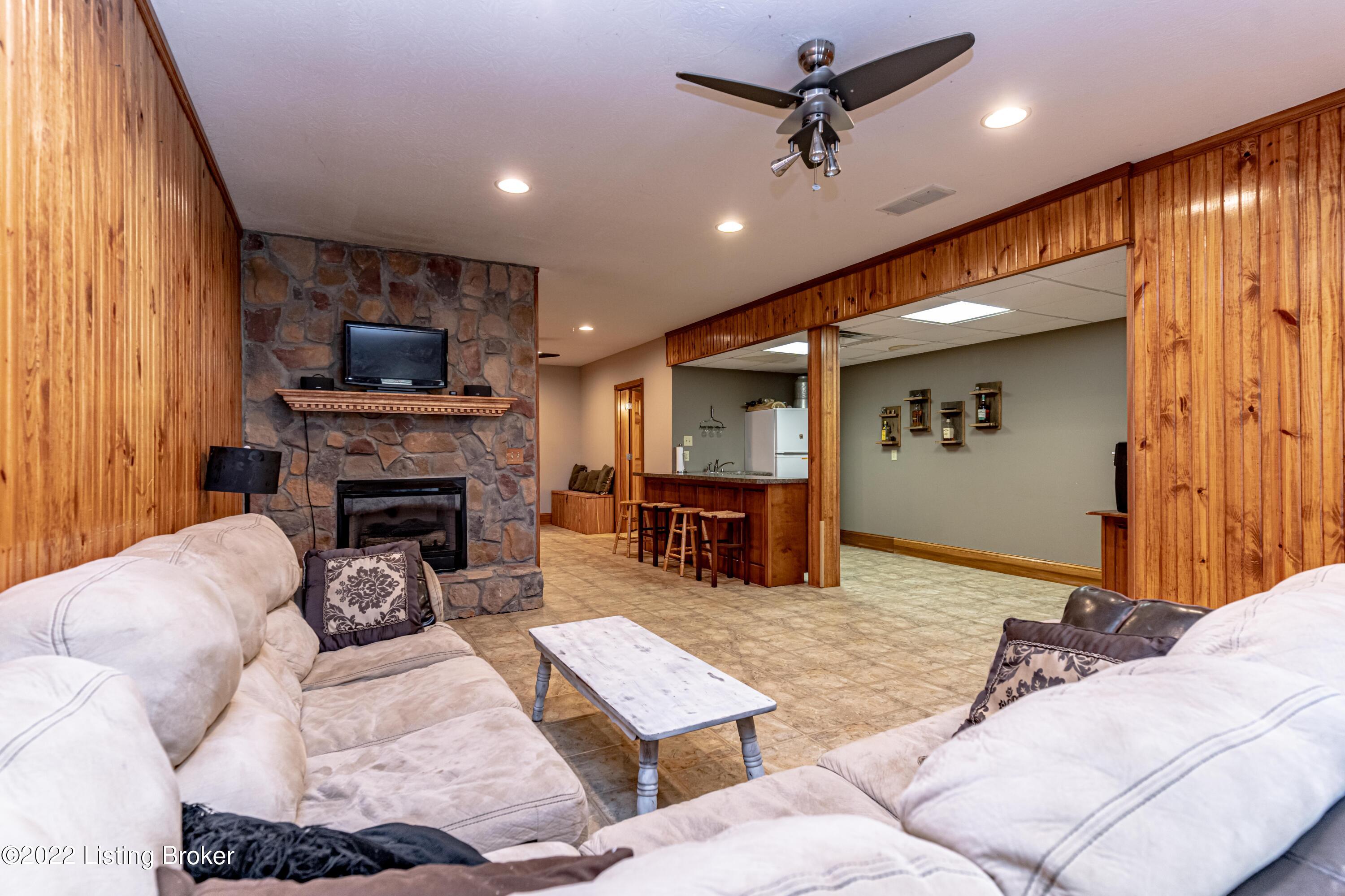 166 Crow Hollow Road Leitchfield, KY 42754 - Photo 71 of 107 DSC01149