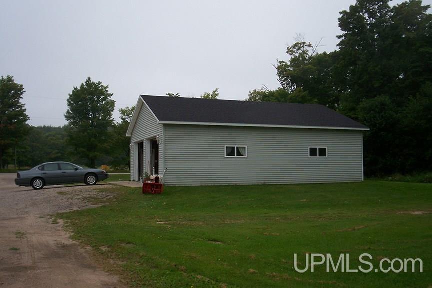 1808 North Kendall Road Manistique, MI 49854 - Photo 5 of 20 Gallery Image 5