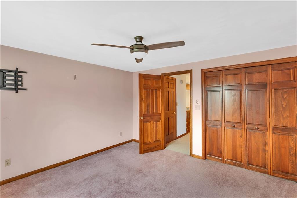 944 Lowber Road Irwin, PA 15642 - Photo 22 of 37