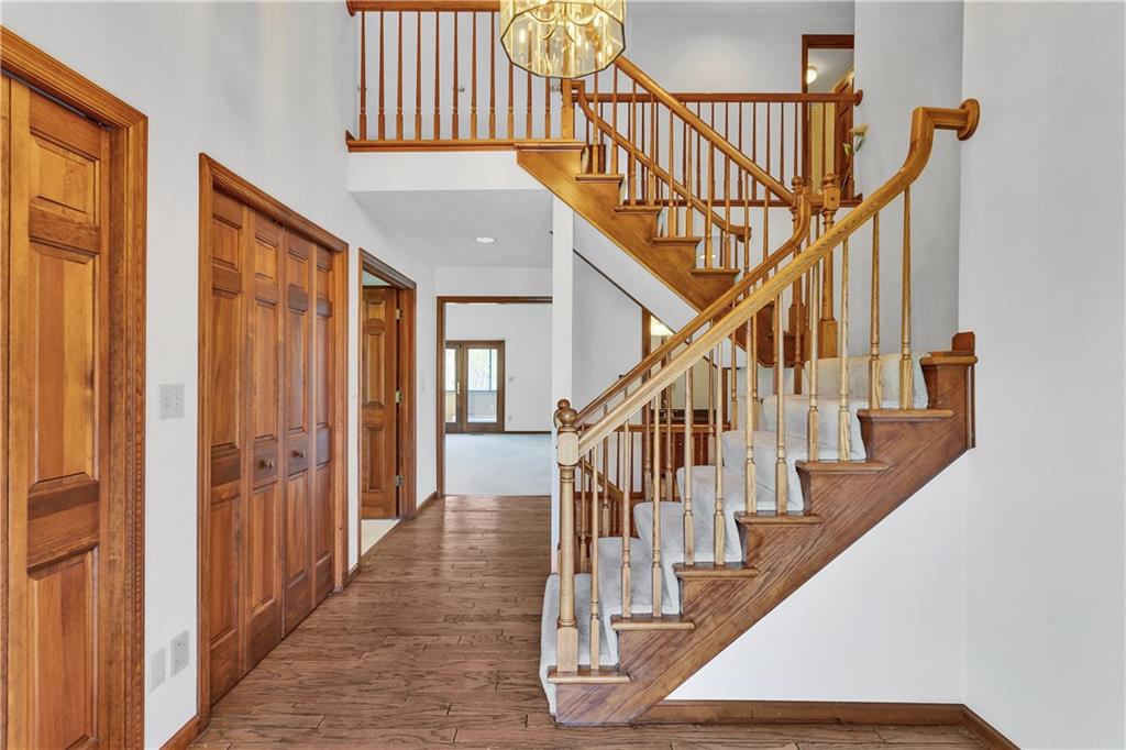 944 Lowber Road Irwin, PA 15642 - Photo 7 of 37