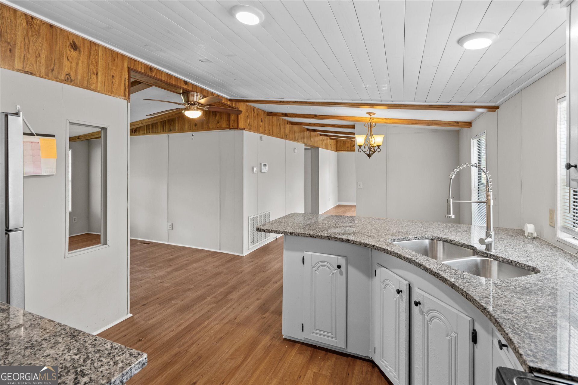 2075 Louina Road Roanoke, AL 36274 - Photo 12 of 34 Kitchen