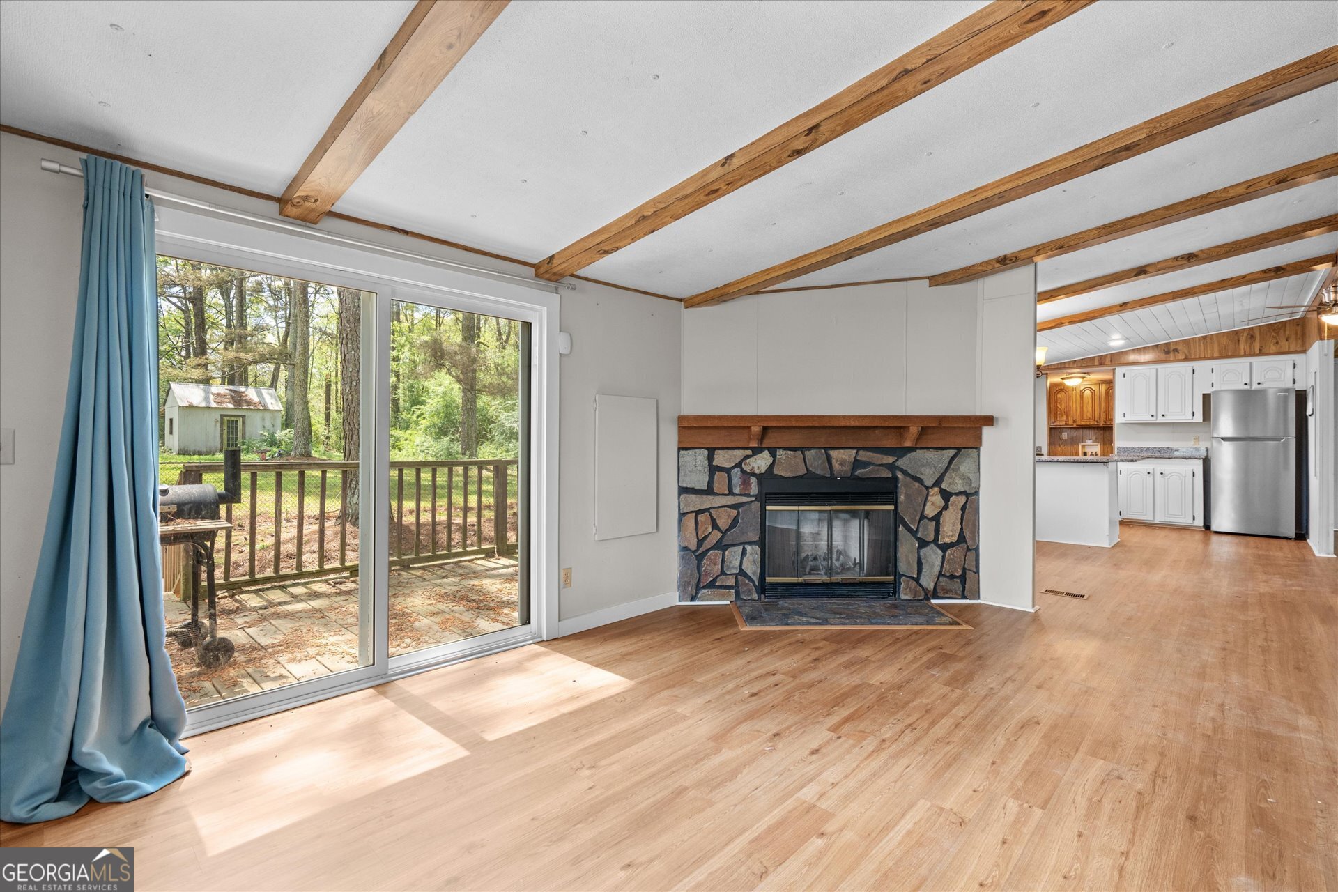 2075 Louina Road Roanoke, AL 36274 - Photo 19 of 34 Living Room