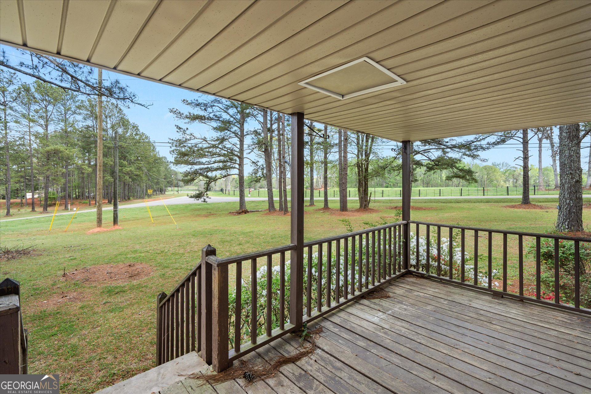 2075 Louina Road Roanoke, AL 36274 - Photo 9 of 34 Deck